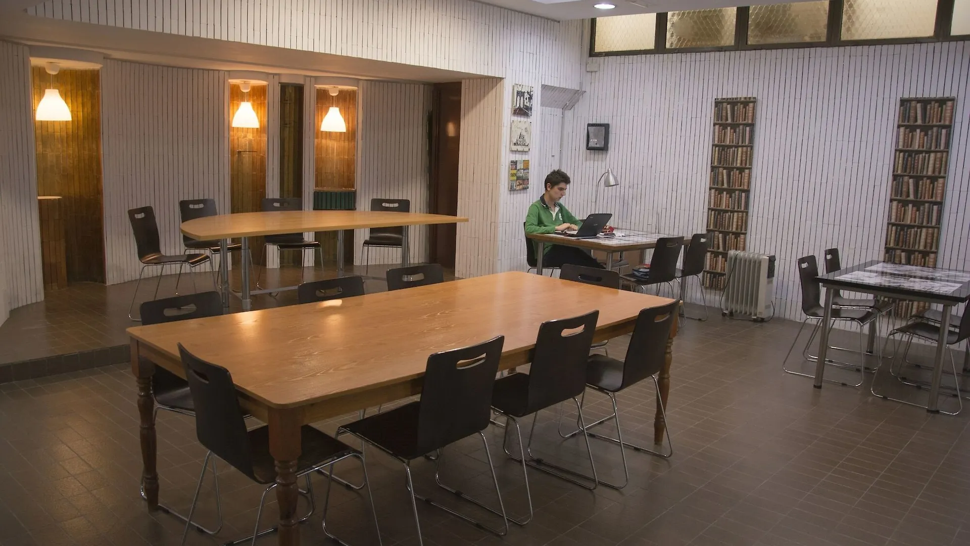 Residencia De Estudiantes Cadiz Centro Lejlighed
